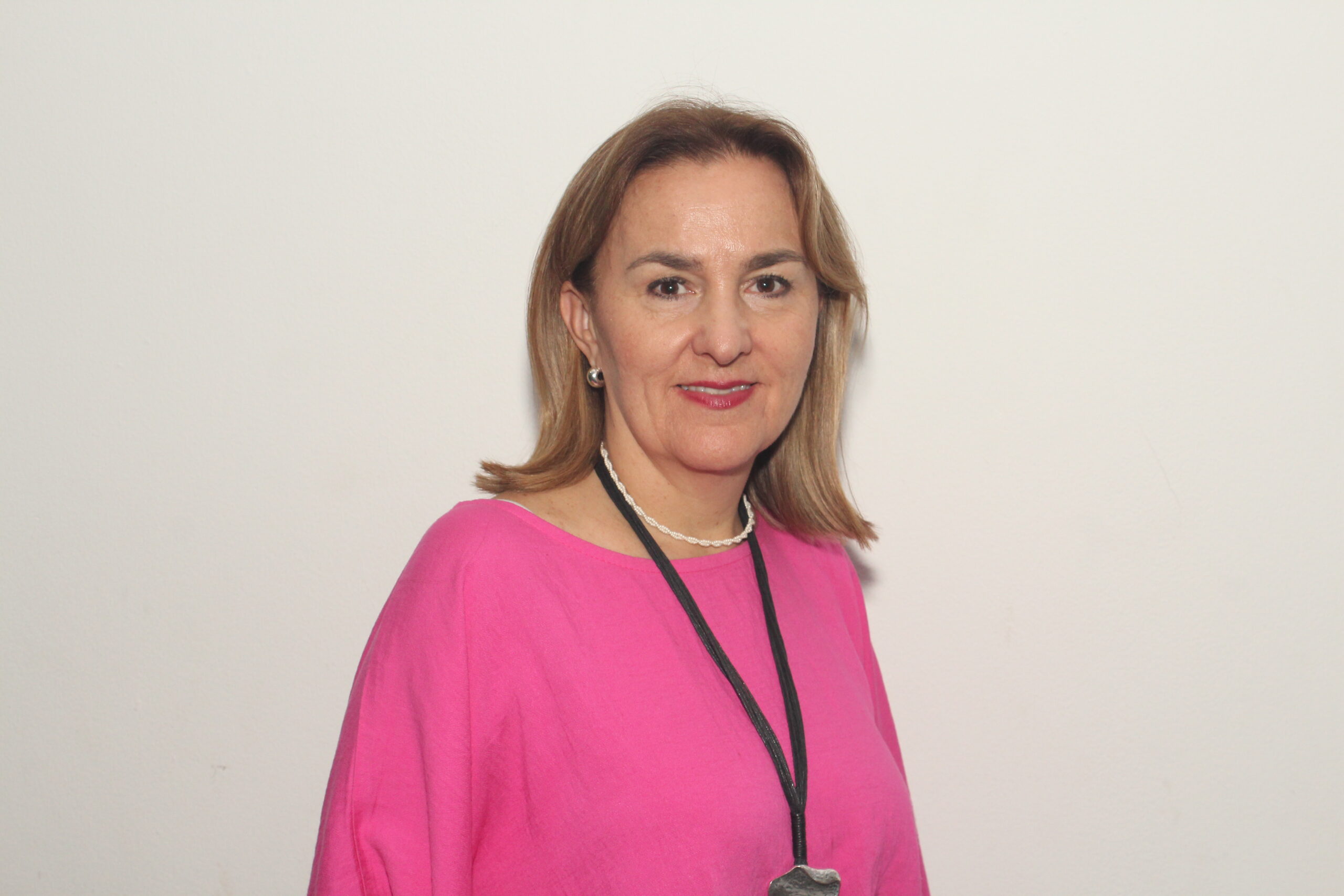 Dra. CATALINA GARCÉS RESTREPO